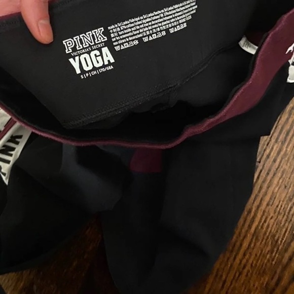 Victoria Secret PINK Yoga Pants - Picture 6 of 7